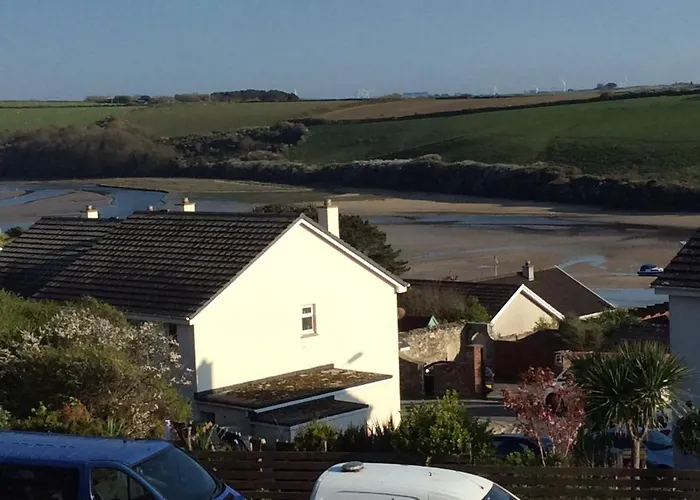 Il Giardino Garden Chalet Newquay 