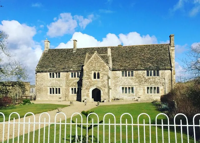 Seymours Court Bed & Breakfast Beckington