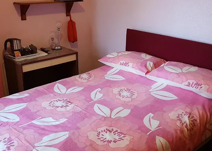 Evanescent Bar And Rooms Blackpool