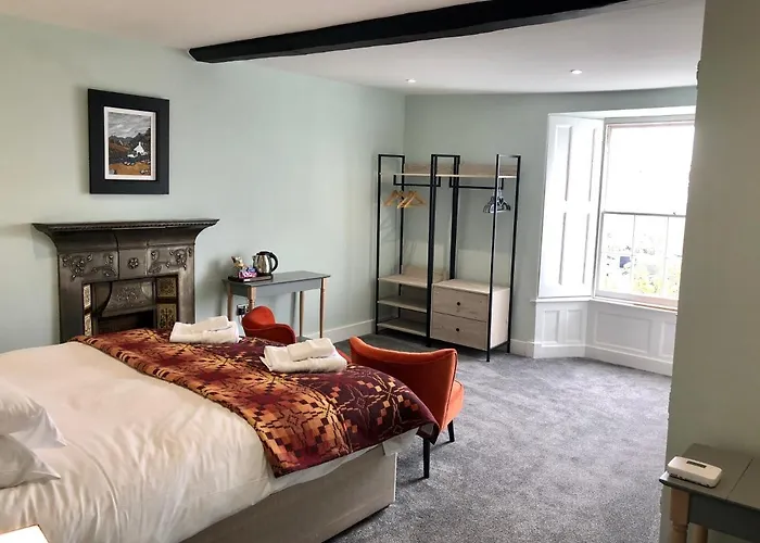 Mount Street House Bed & Breakfast Brecon