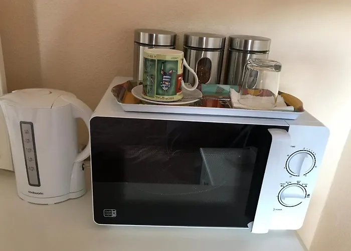 Quiet, Spacious Double Bedroom! Peterborough