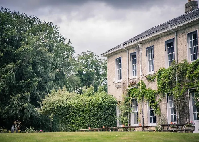 Caistor Hall Arminghall