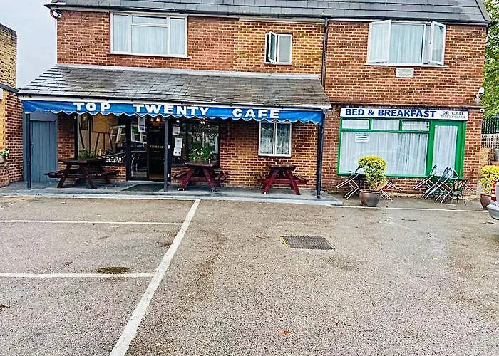 Top Twenty Bed And Breakfast Windsor