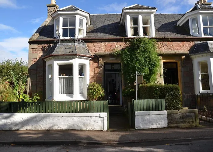Averon House Inverness