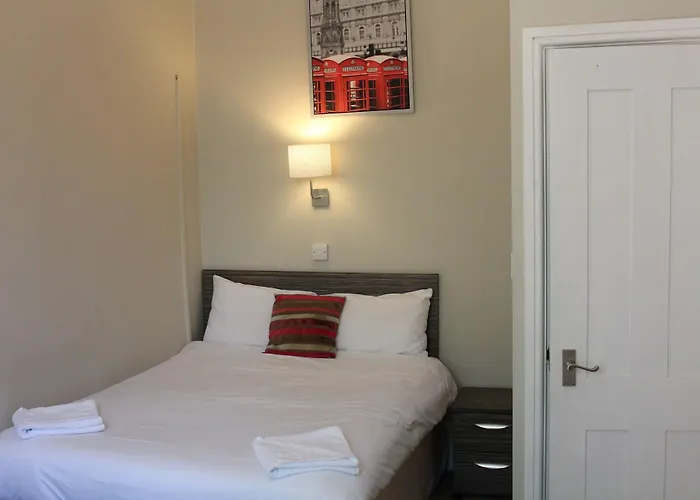 Sara Hotel London