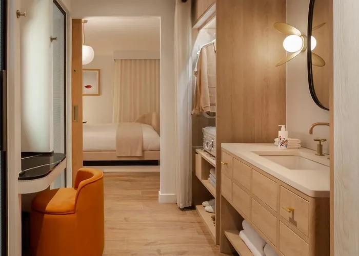 Virgin Hotels Glasgow