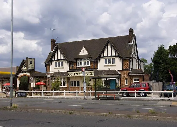 Premier Inn Epsom North