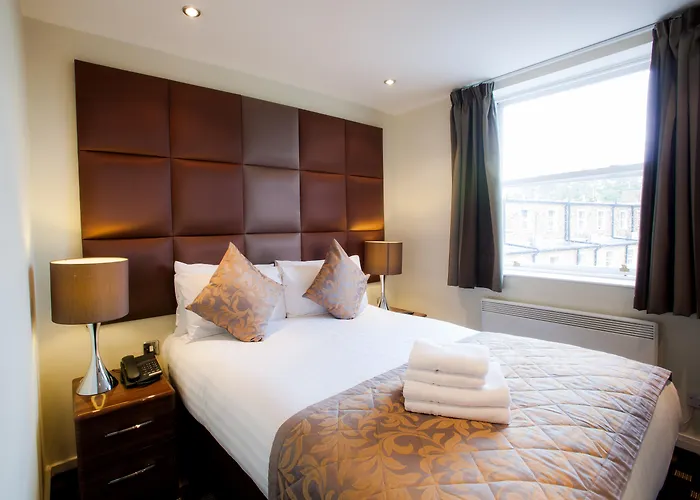 Grand Plaza Serviced Apartments London