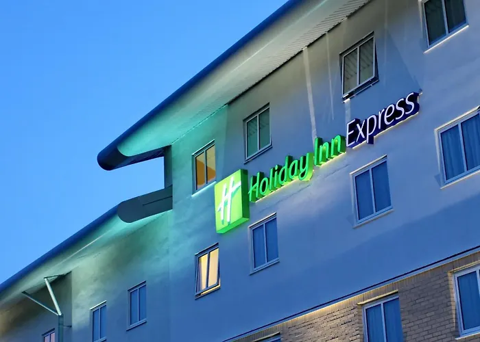 Holiday Inn Express Southampton - M27, J7 By Ihg Hedge End