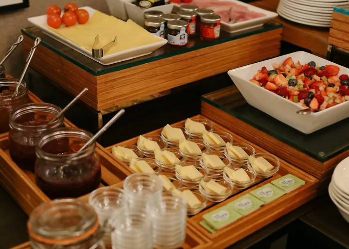 Nira Caledonia Hotel Edinburgh