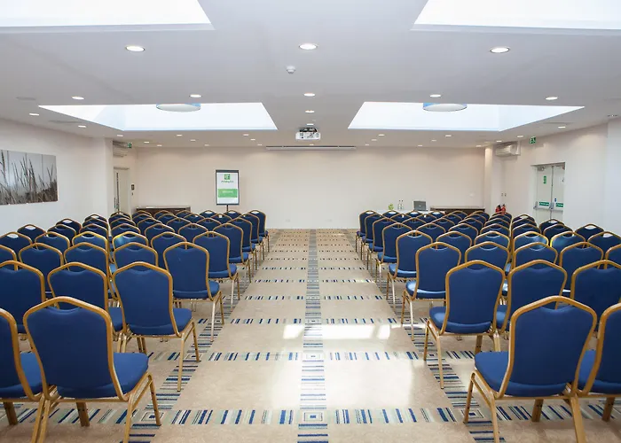 Holiday Inn London Gatwick - Worth By Ihg Copthorne 