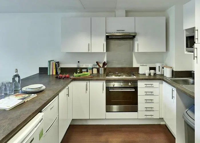 Private Rooms For Students Only, Coventry - Sk