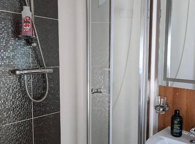 Lovely Caravan Haven Littlesea With Unrestricted Views To The Fleet Lagoon Weymouth
