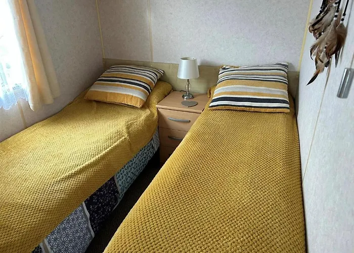 Tessas Caravan Breaks 2 Hotel Skegness