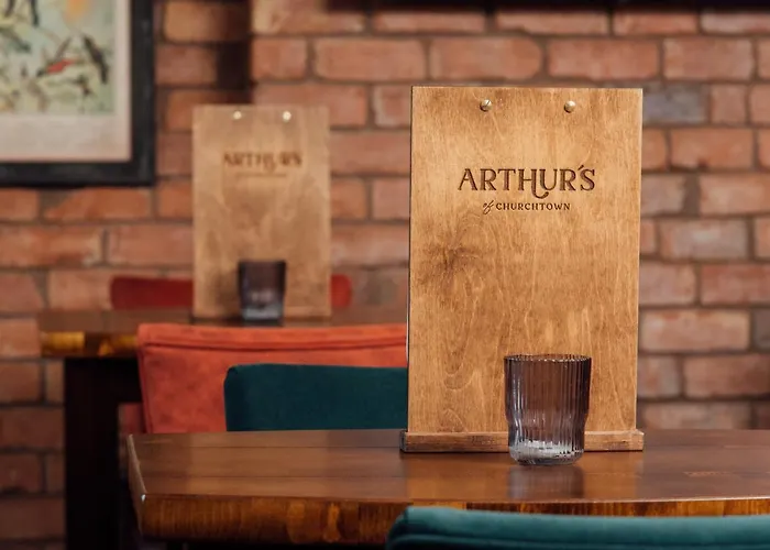Arthur'S Bar & Accommodation Southport