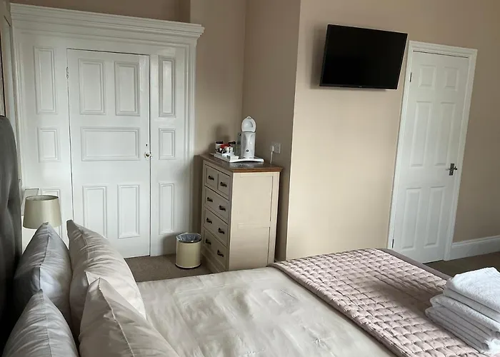 Glenora Guest House Whitby