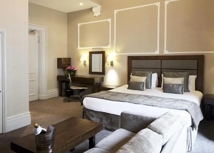Gem Strathmore Hotel London
