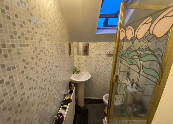 Lovely Room 5 Minute Walk From City Centre Newcastle upon Tyne