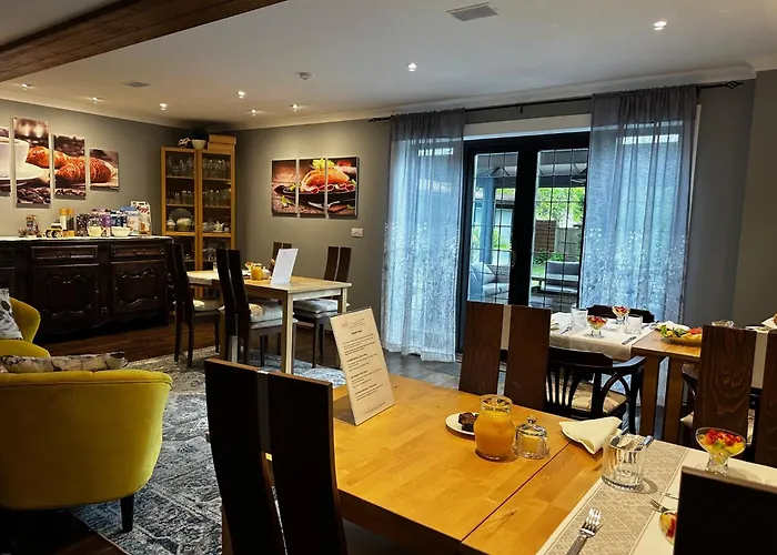 Emsworth Hotels