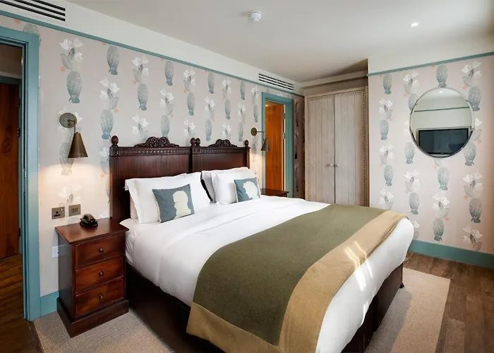Morton Hotel London