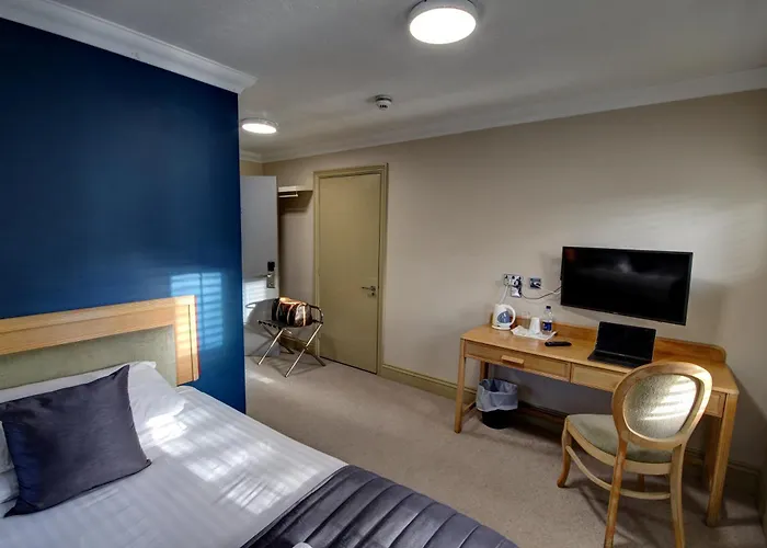 The Rochford Hotel