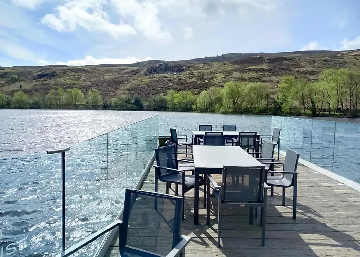 Number 57 Brynteg Hotel Cwm-y-glo