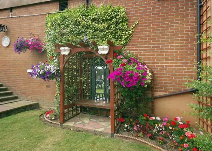 Grange Moor Hotel Maidstone
