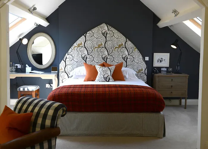 Tetbury Hotels