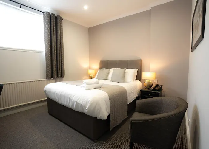 Ellon Hotels