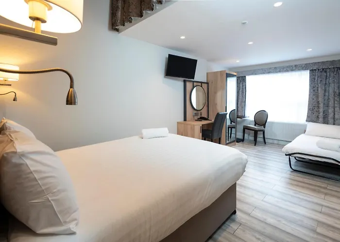 Best Western Chiswick Palace & Suites London