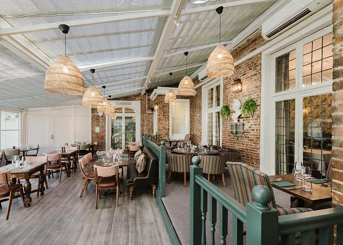 Winchester Hotels