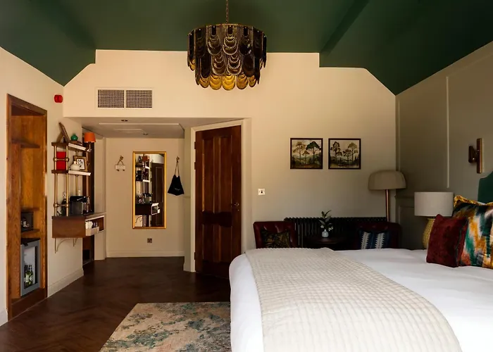 Coach & Horses Hotel London