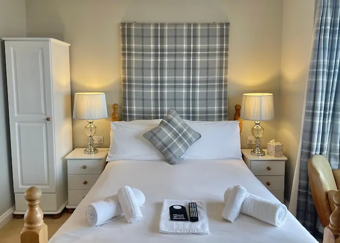 The Seacliffe - Whitby Hotel