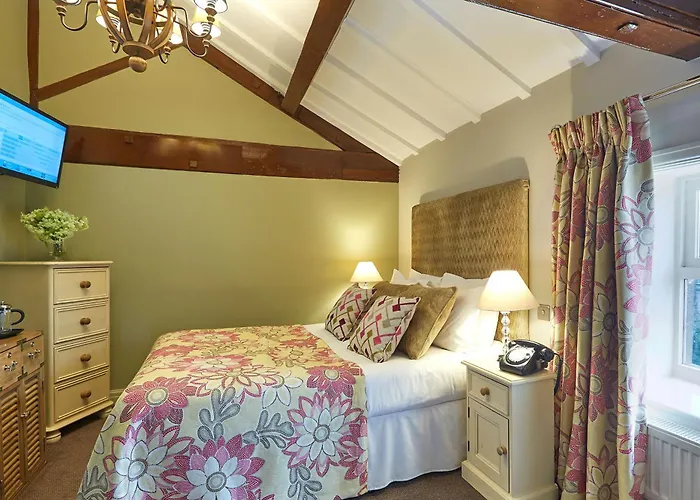 The White Hart At Lydgate Hotel Oldham