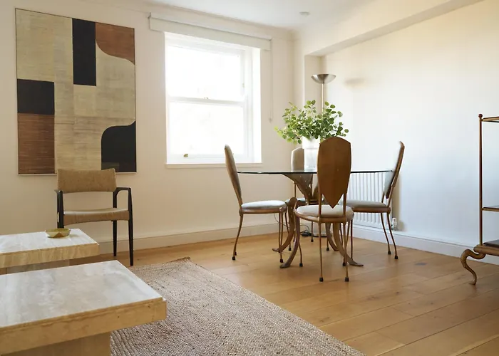 Europa House Apartments London