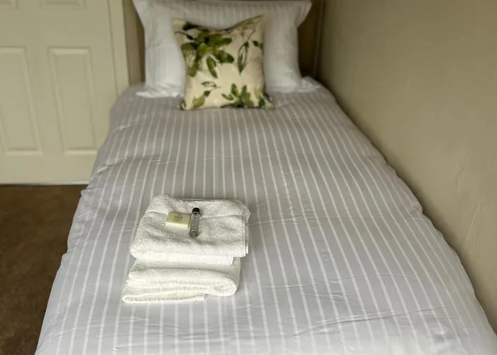 Crookston Hotel Glasgow