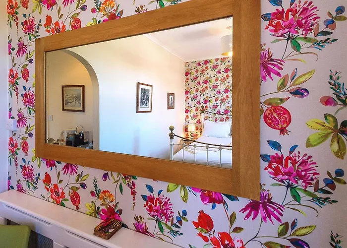 Hillcrest Whitby Bed & Breakfast