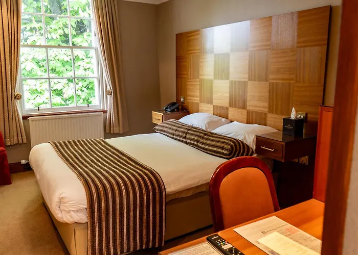The Mansefield Hotel Elgin