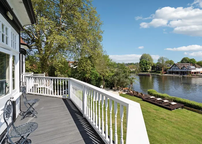 River Arts Club Maidenhead