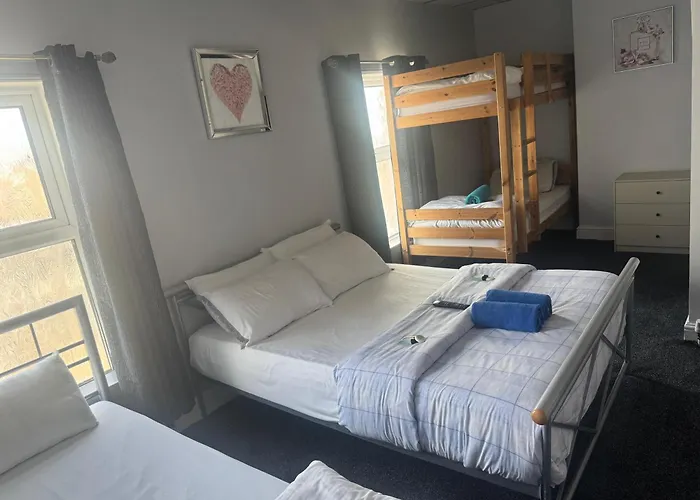 100 Pipers Hotel Blackpool