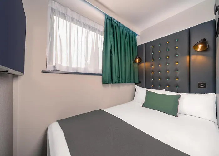 Point A Hotel London Waterloo