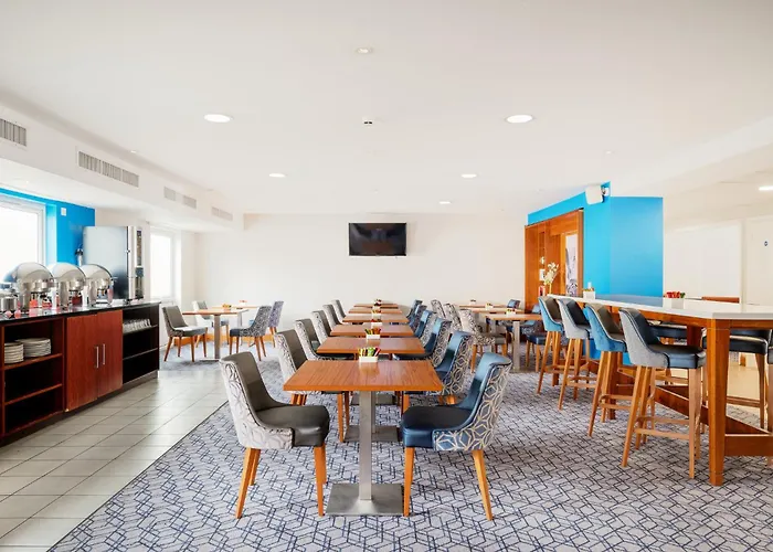 Holiday Inn Express Shrewsbury By Ihg