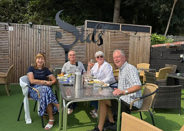 Sids Restaurant And Bar With Rooms Cardiff
