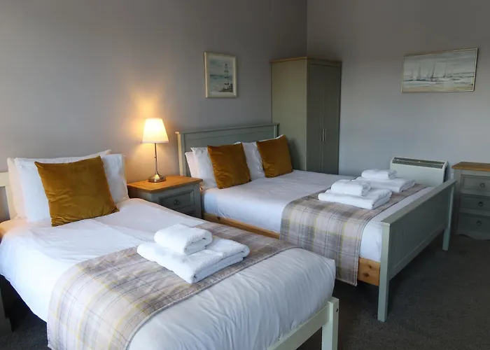 Pink House Skye Hotel Portree