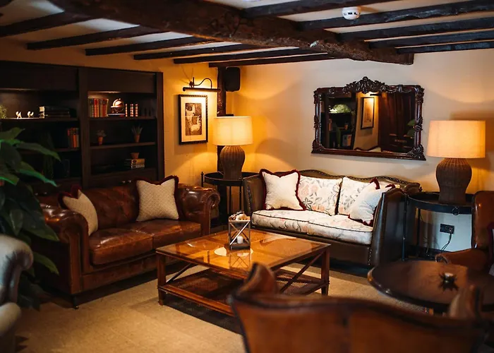 Cirencester Hotels