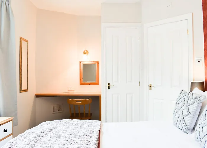 Holiday Cottages in Bowness-on-Windermere