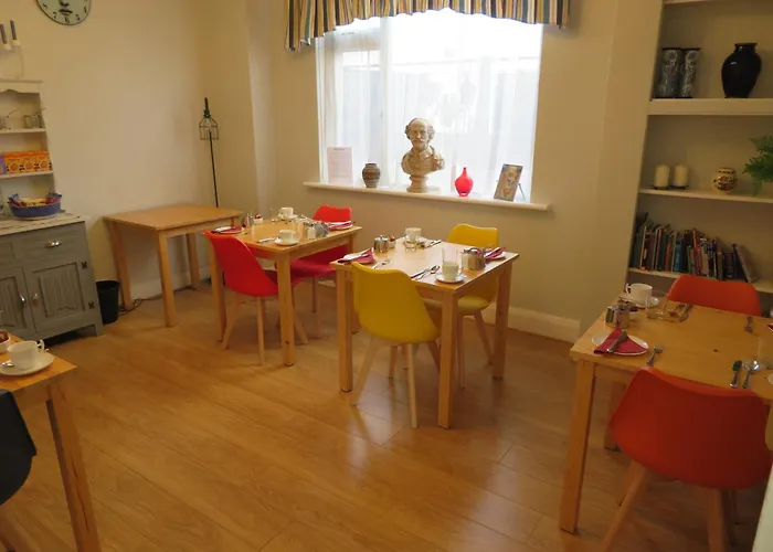 Hudsons Guest House - Adults Only Weymouth