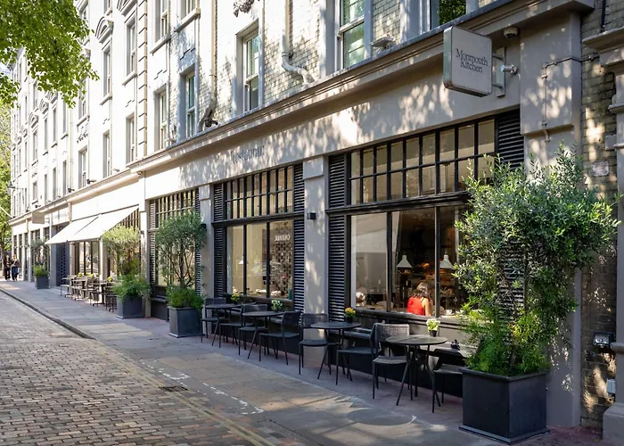 Radisson Blu Hotel, London Mercer Street