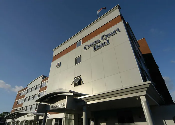 Cresta Court Hotel Altrincham