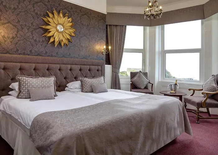 Dungeness Hotels